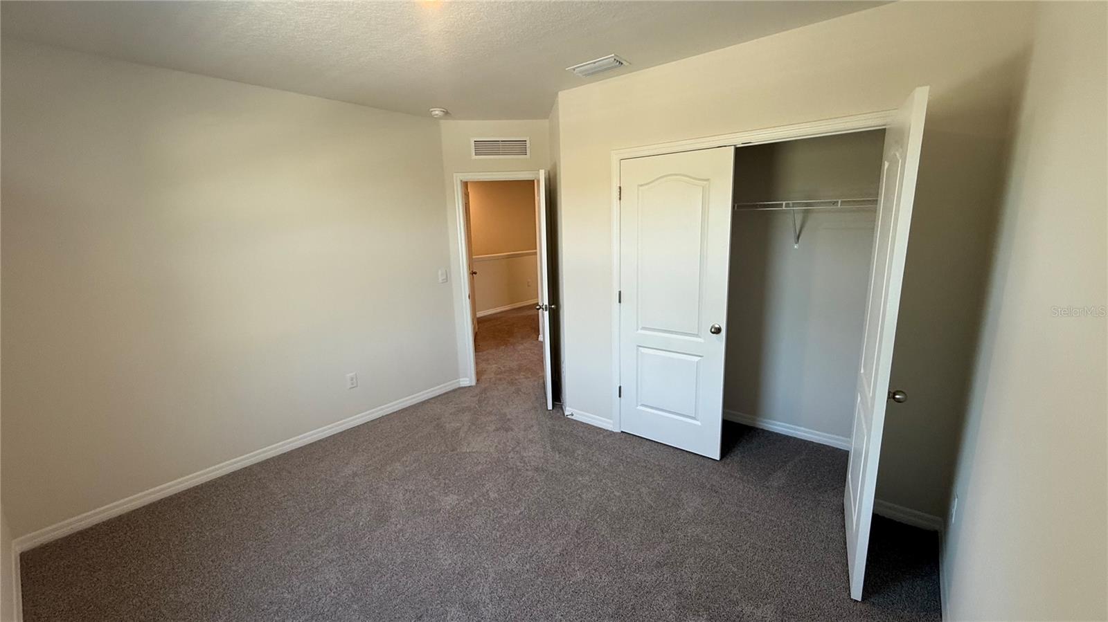 RIVERS EDGE - Residential Lease