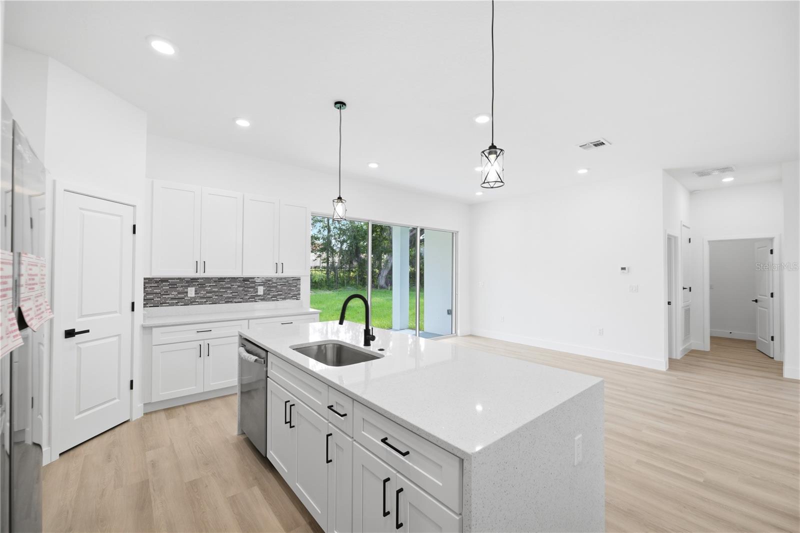 MARION OAKS UN SEVEN - Residential