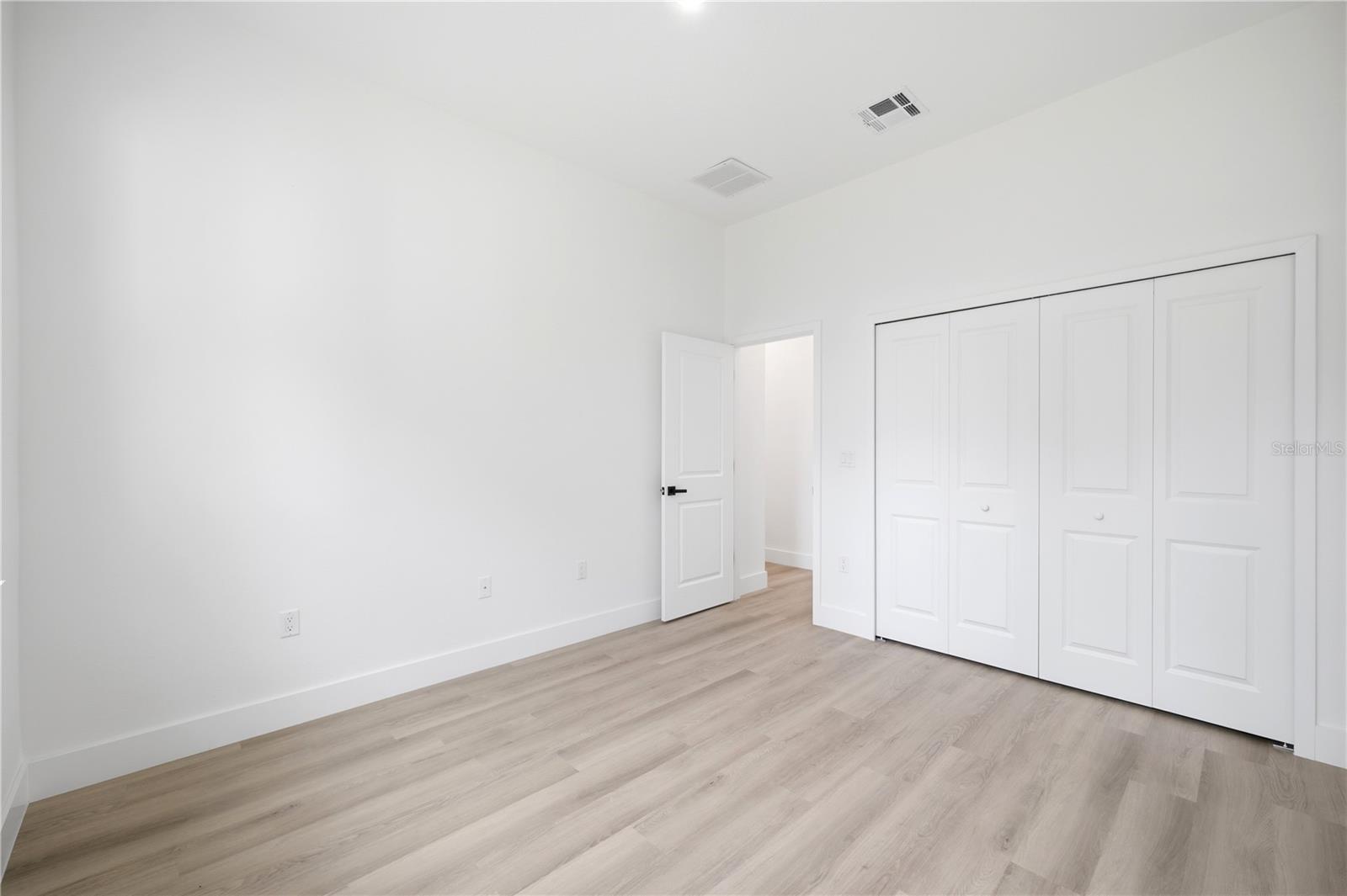 MARION OAKS UN SEVEN - Residential