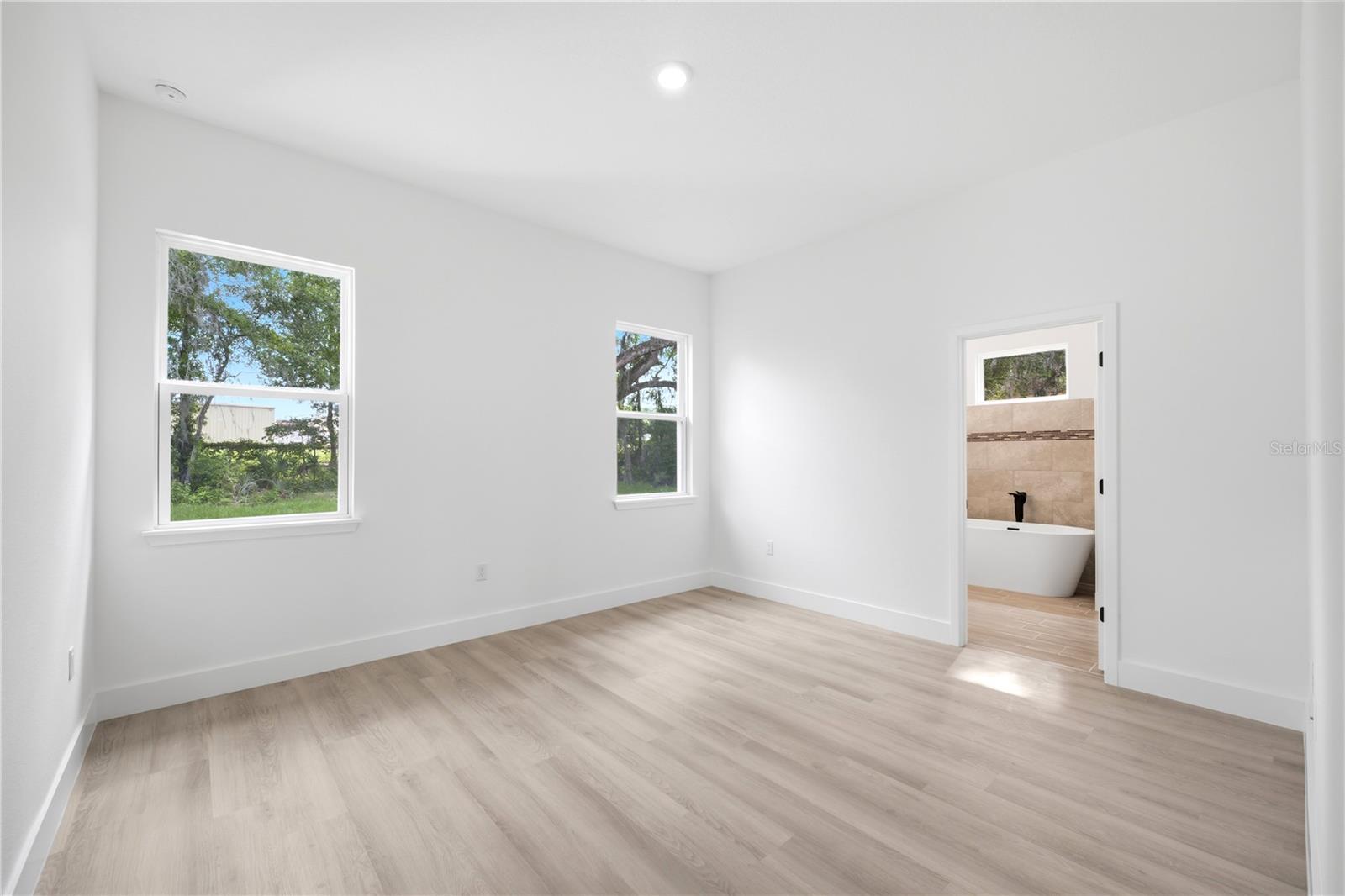 MARION OAKS UN SEVEN - Residential