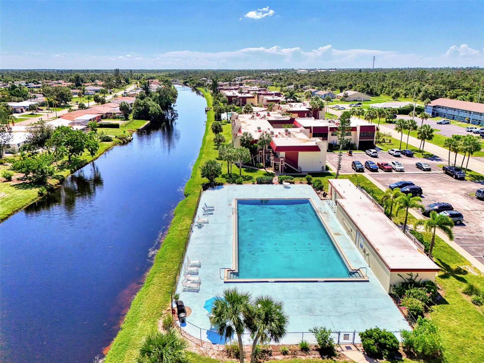 RIVERHOUSE - Residential
