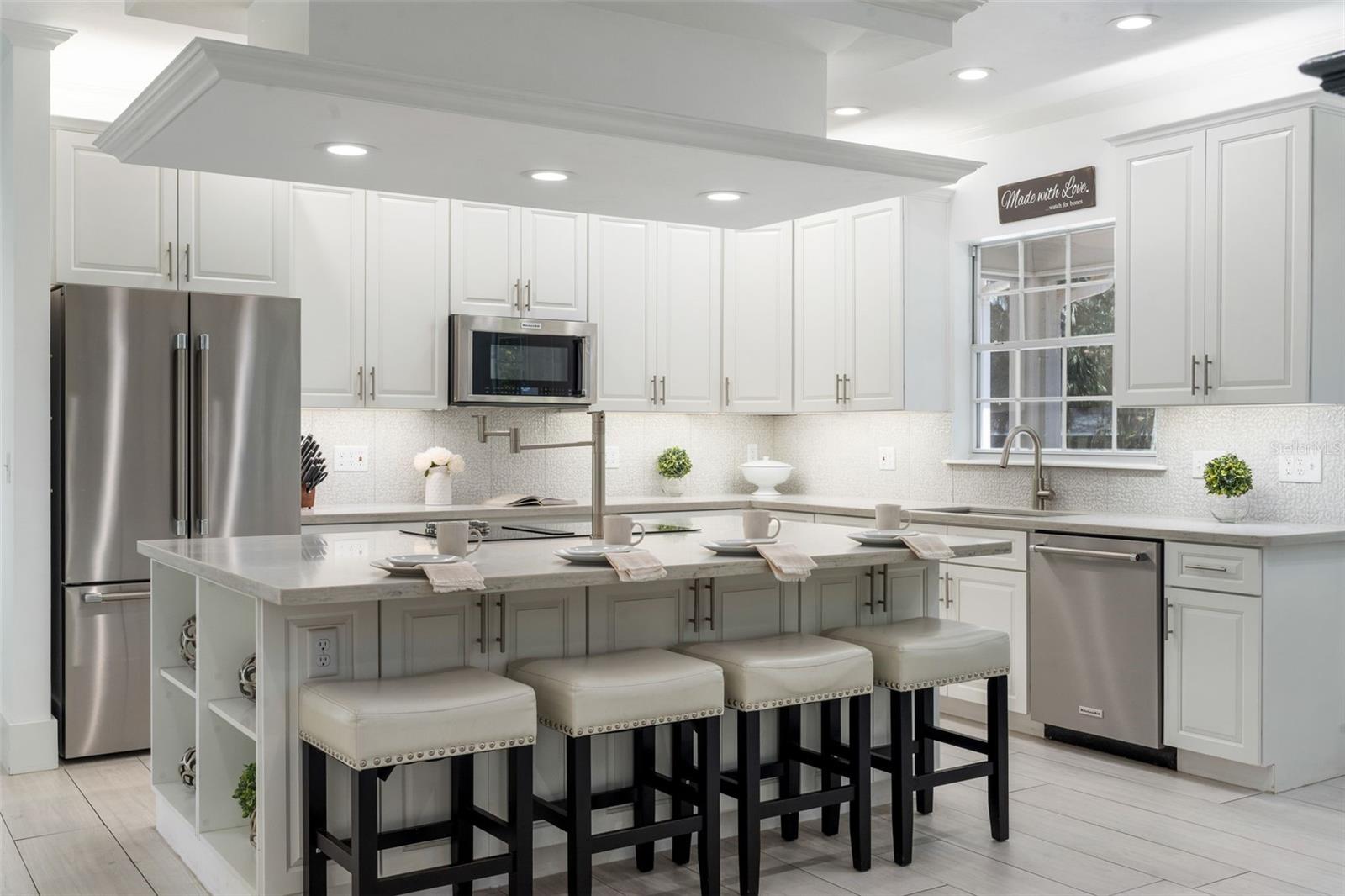 ALACHUA HIGHLANDS - Residential