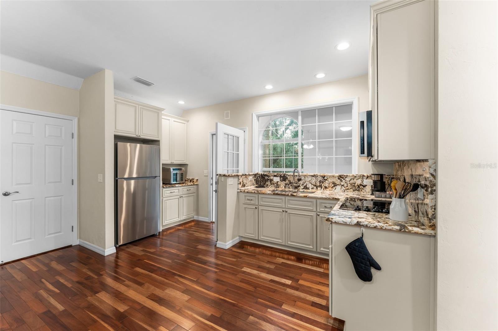 ALACHUA HIGHLANDS - Residential
