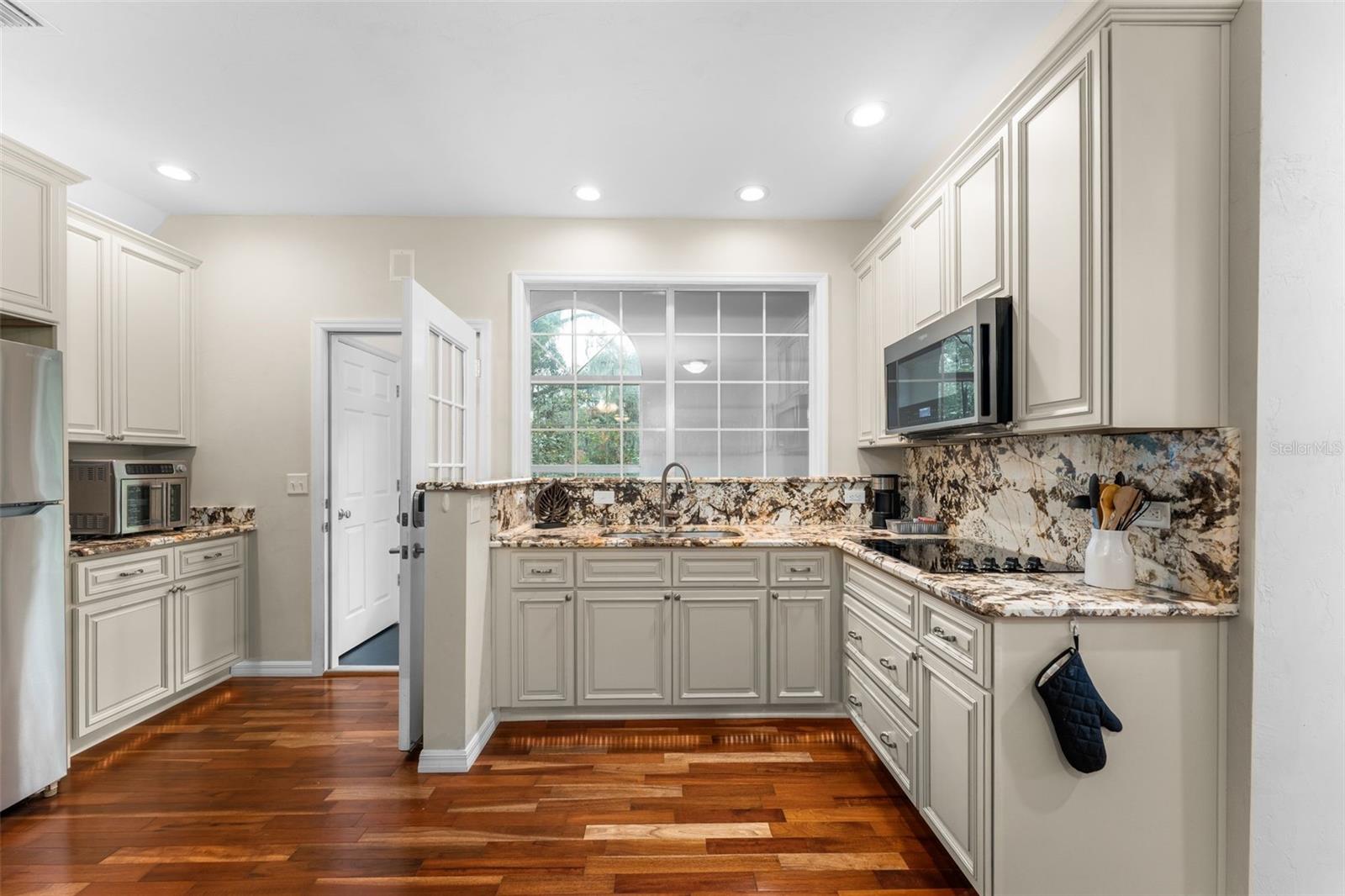 ALACHUA HIGHLANDS - Residential