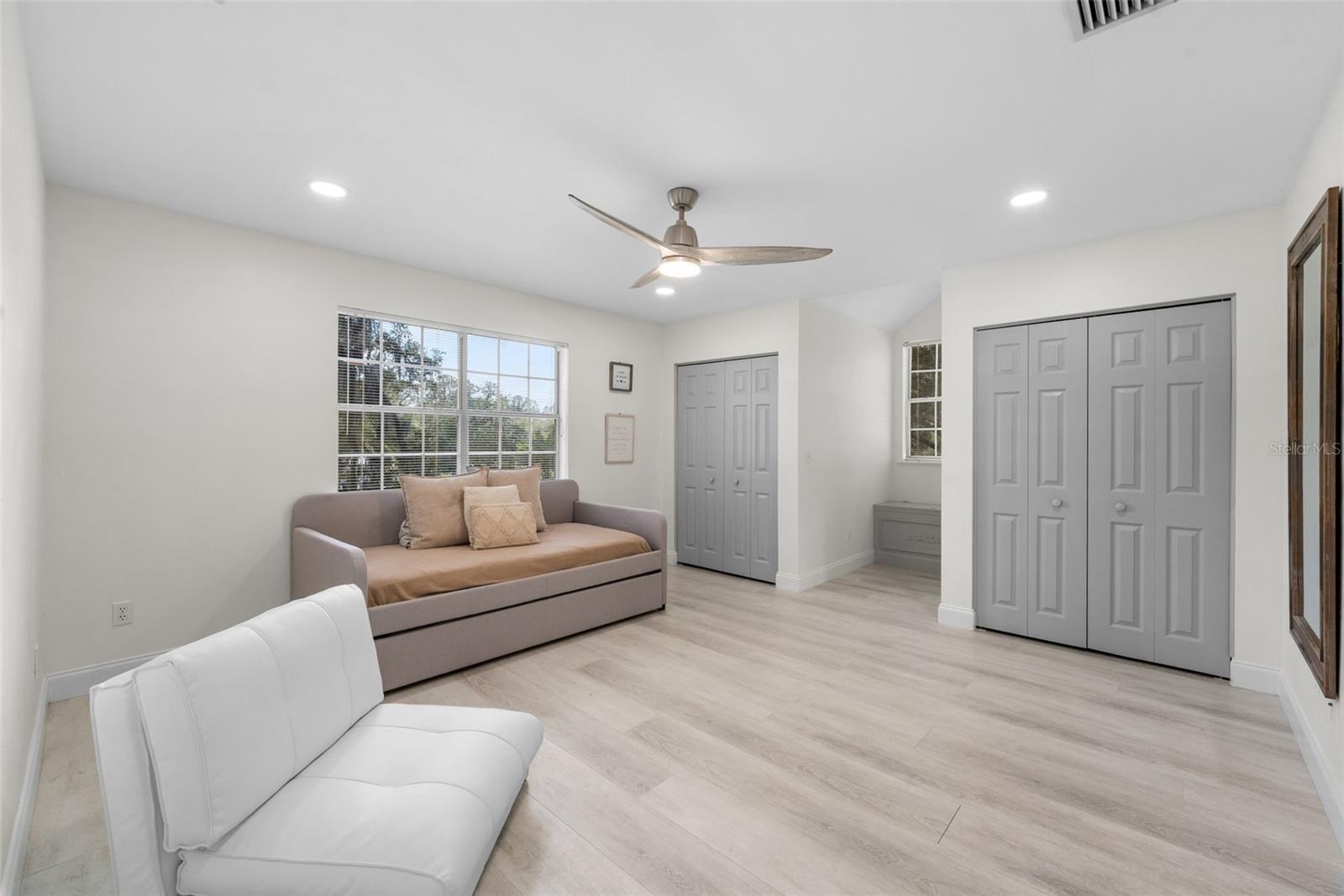 ALACHUA HIGHLANDS - Residential