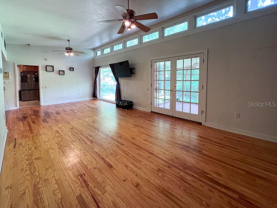 HIBISCUS PARK - Residential Lease