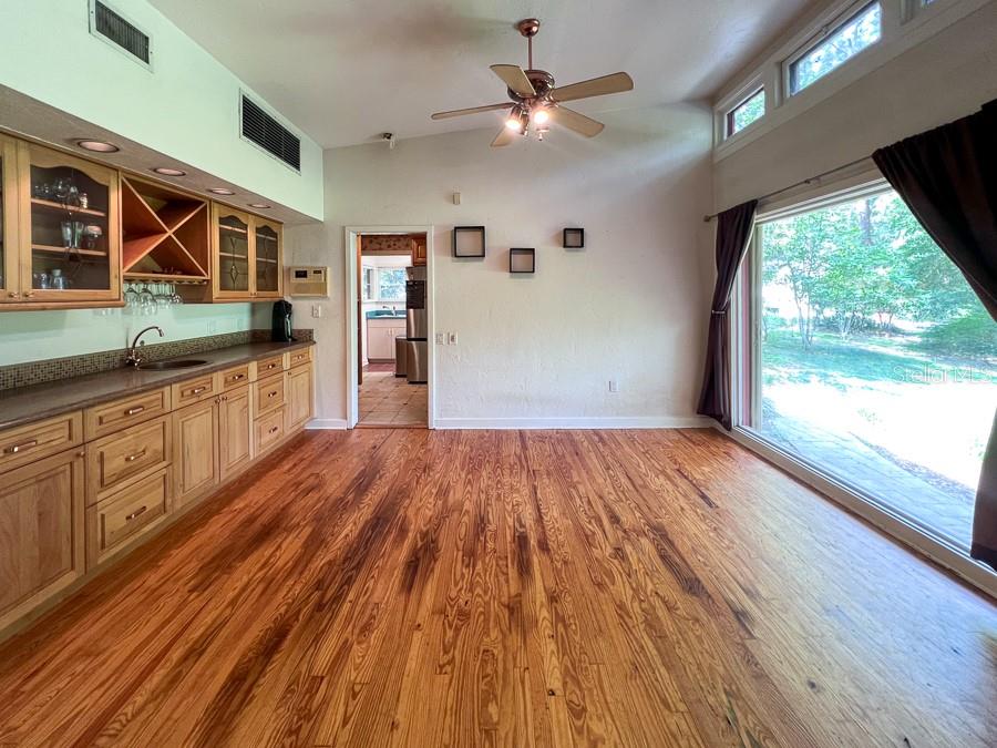 HIBISCUS PARK - Residential Lease