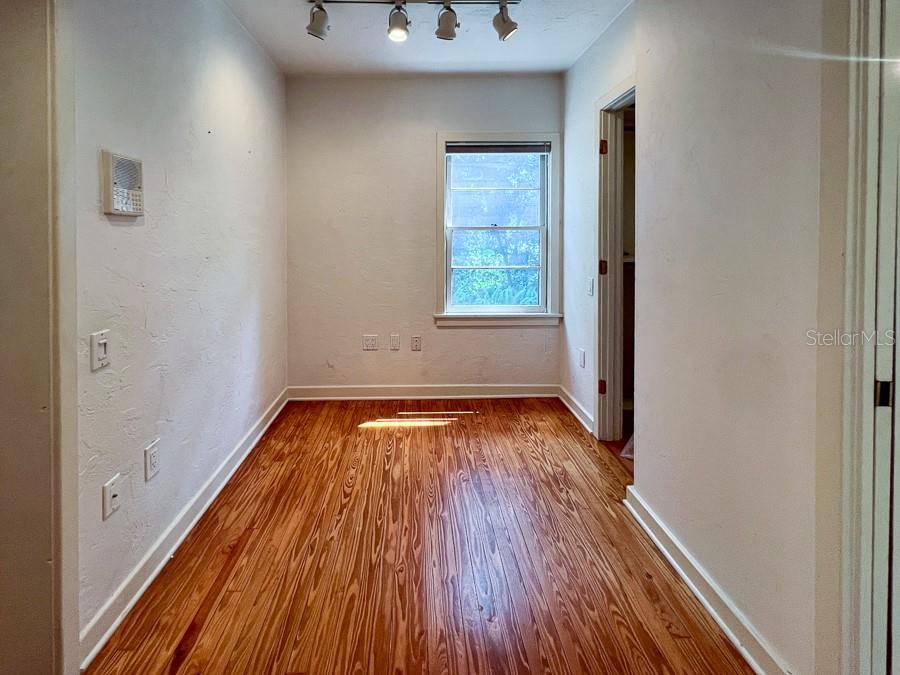 HIBISCUS PARK - Residential Lease