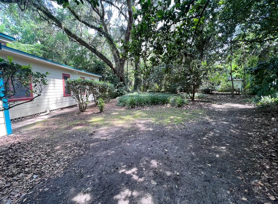 HIBISCUS PARK - Residential Lease