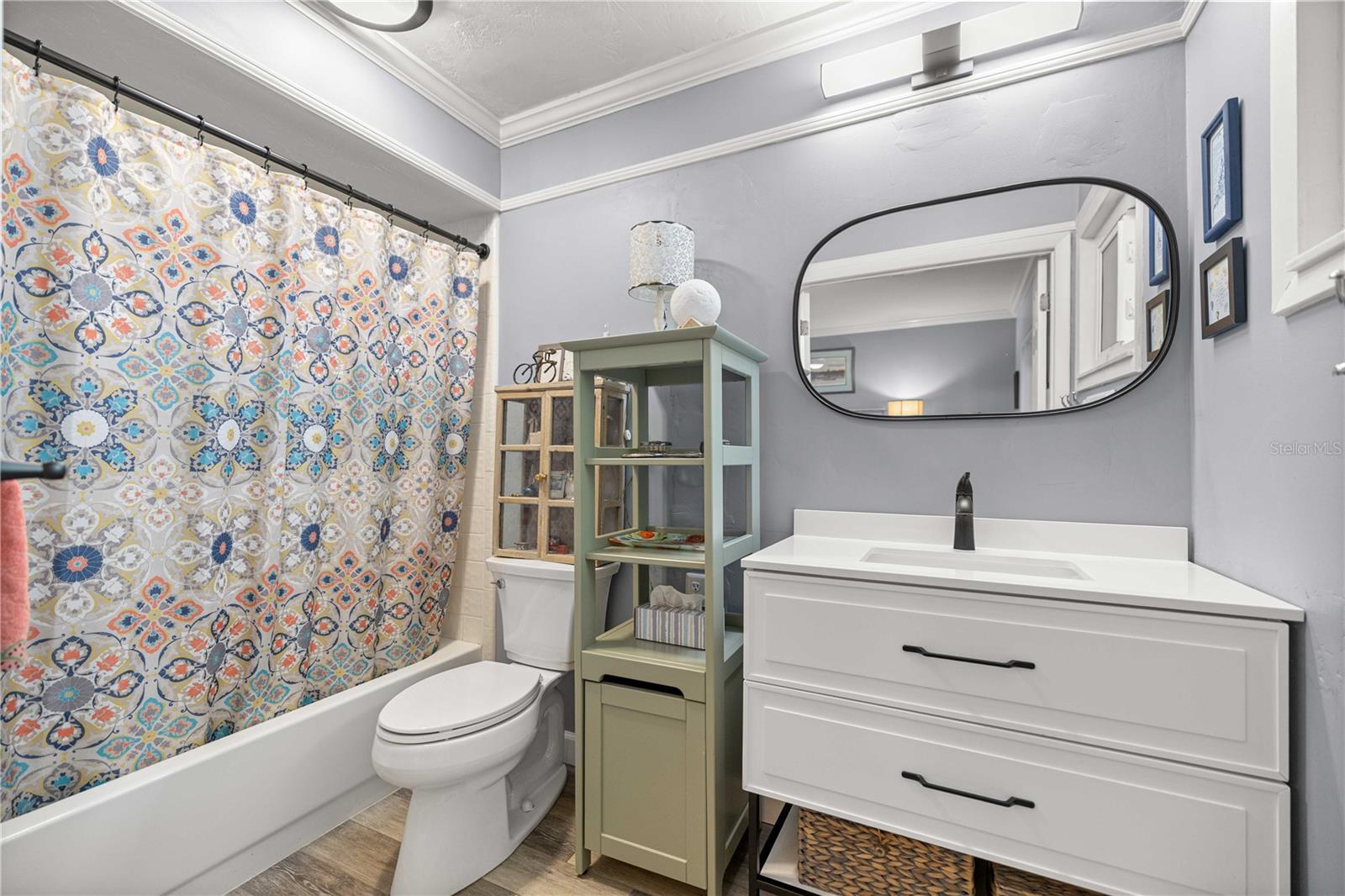 CUMBERLAND CIRCLE - Residential