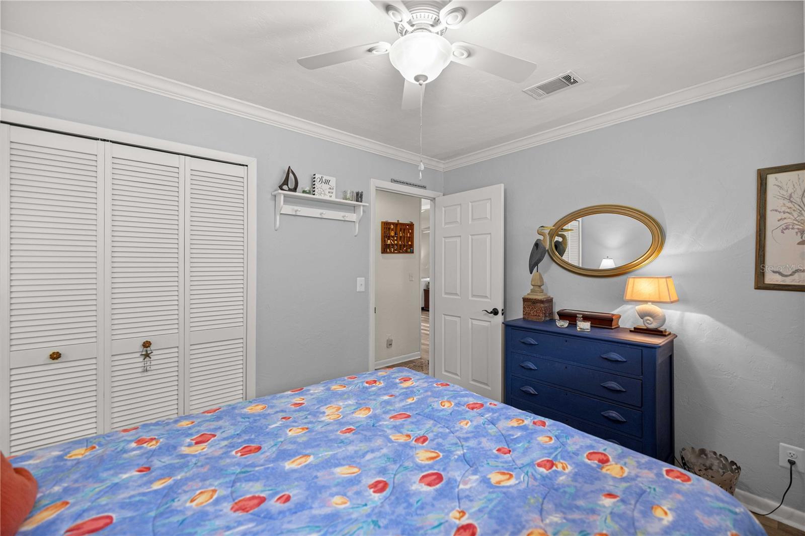CUMBERLAND CIRCLE - Residential