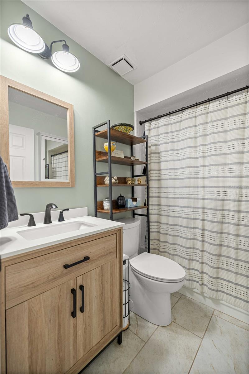 CUMBERLAND CIRCLE - Residential