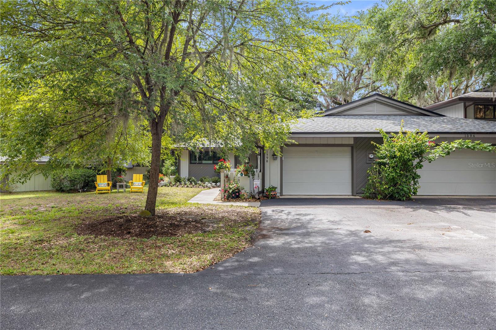 CUMBERLAND CIRCLE - Residential