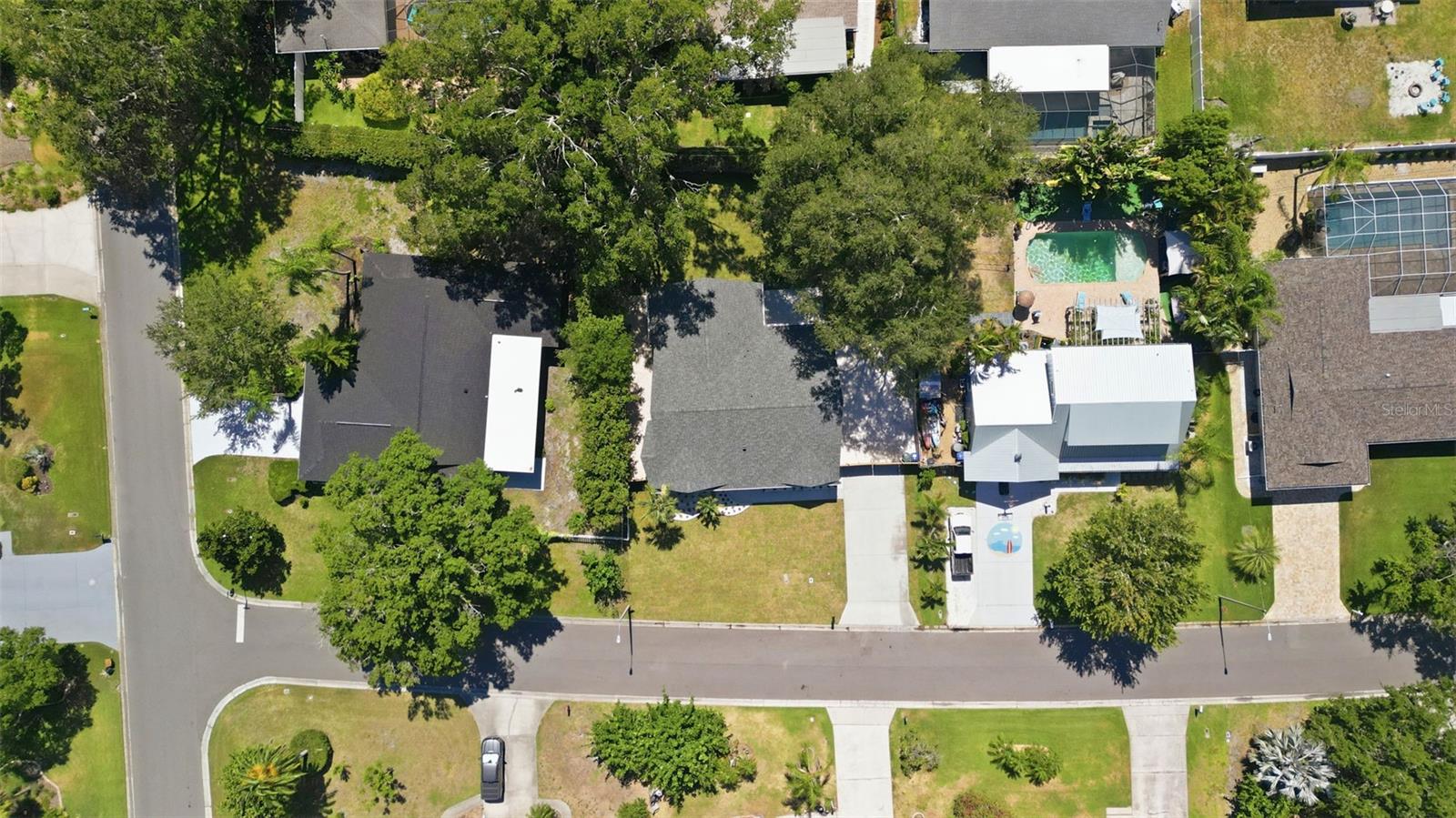FAIRWAY ESTATES 7TH ADD - Residential