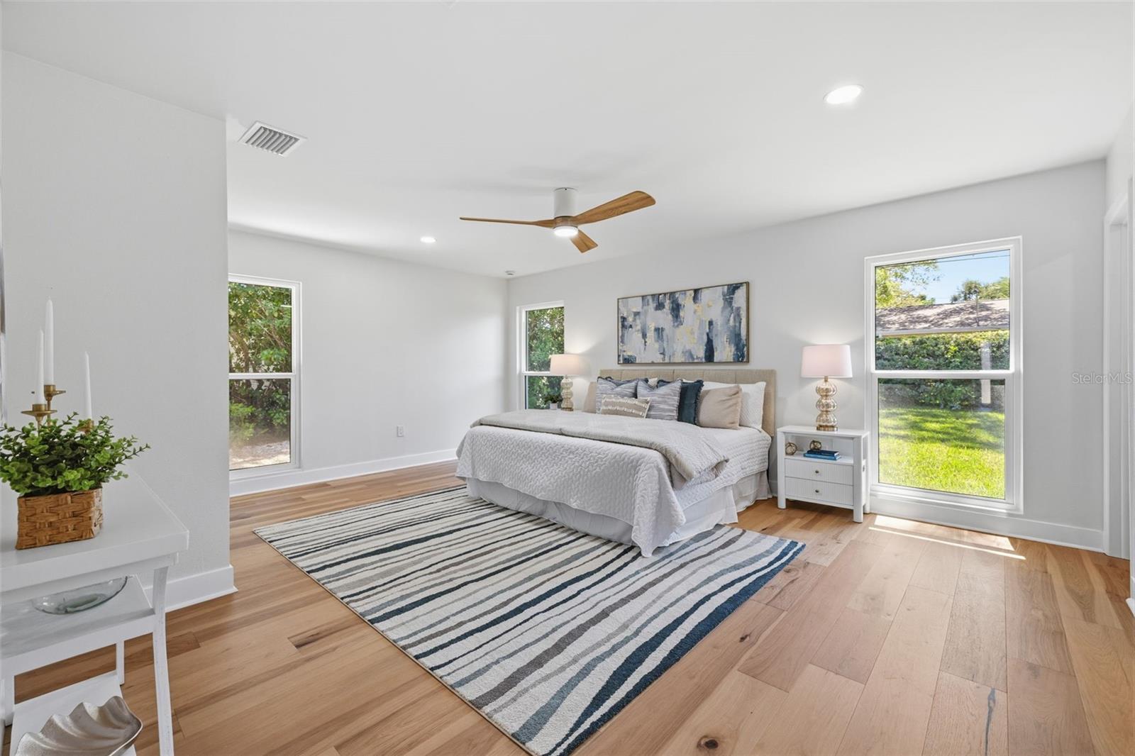 FAIRWAY ESTATES 7TH ADD - Residential