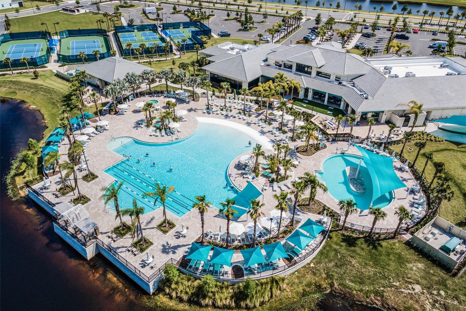DEL WEBB SUNBRIDGE - Residential