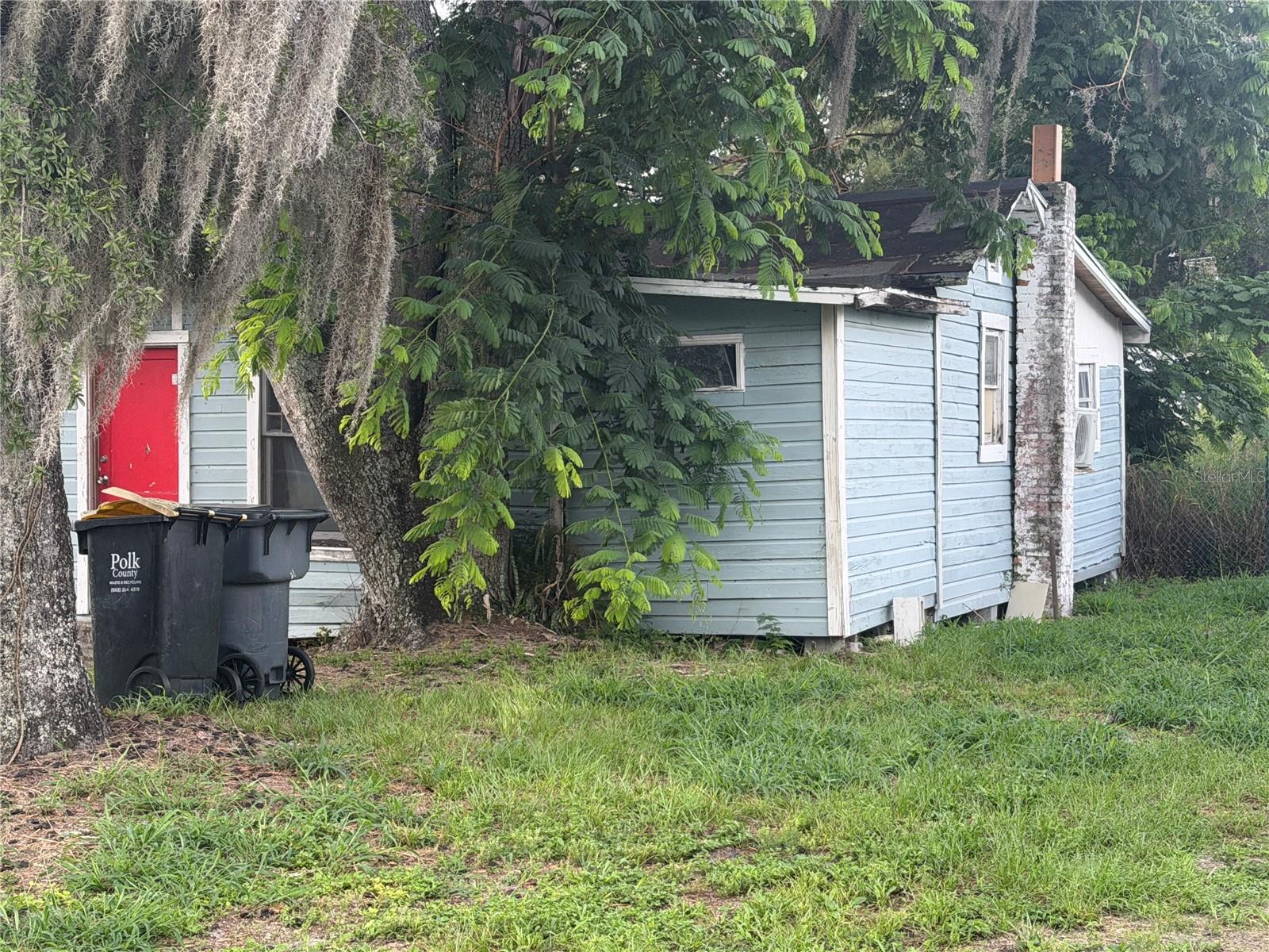 COUNTRY CLUB ESTATES SUB - Residential