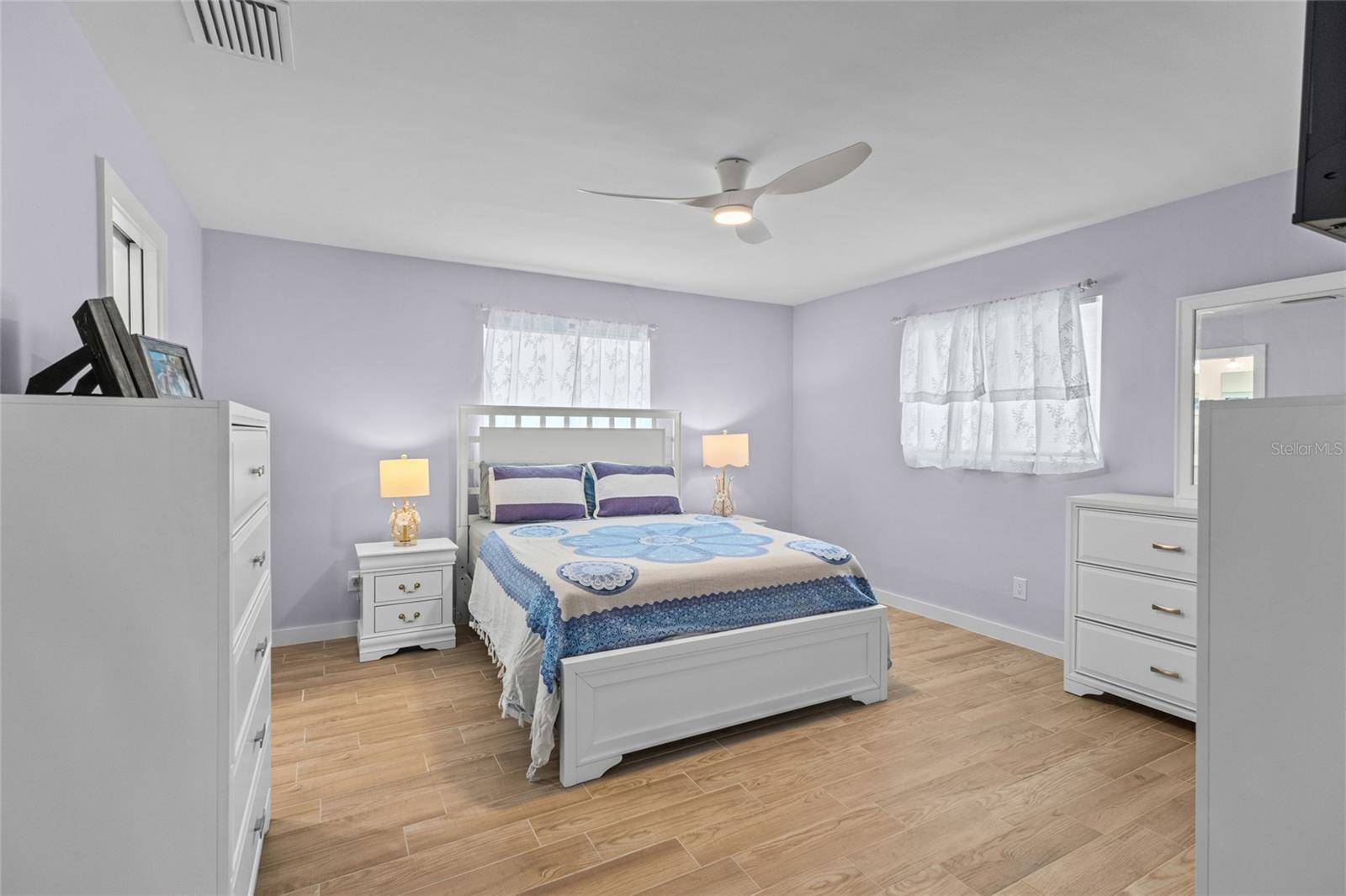 VILLAGE GREEN OF BRADENTON - Residential