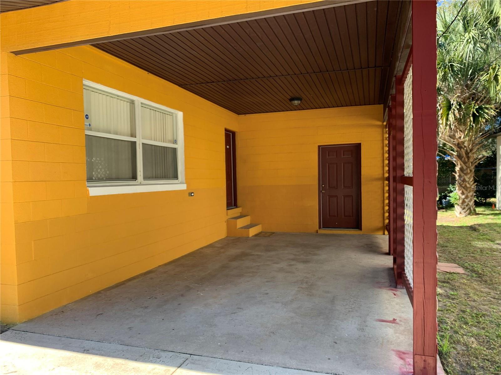 EUSTIS PINECREST - Residential