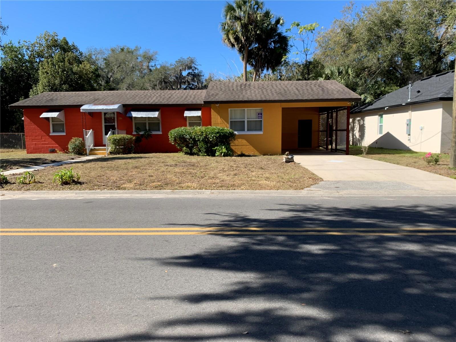 EUSTIS PINECREST - Residential
