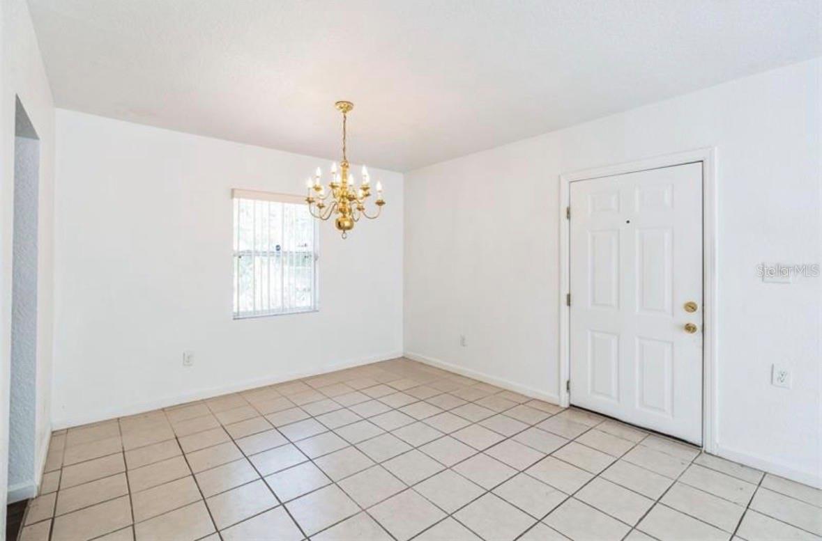 EUSTIS PINECREST - Residential