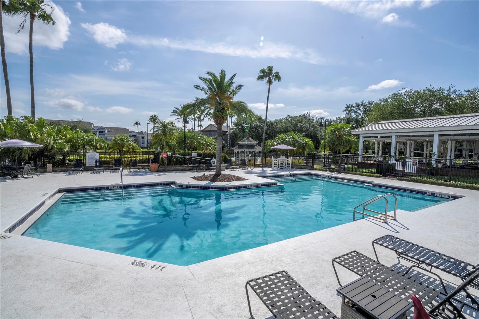 BELMONT/PK CENTRAL CONDO - Residential