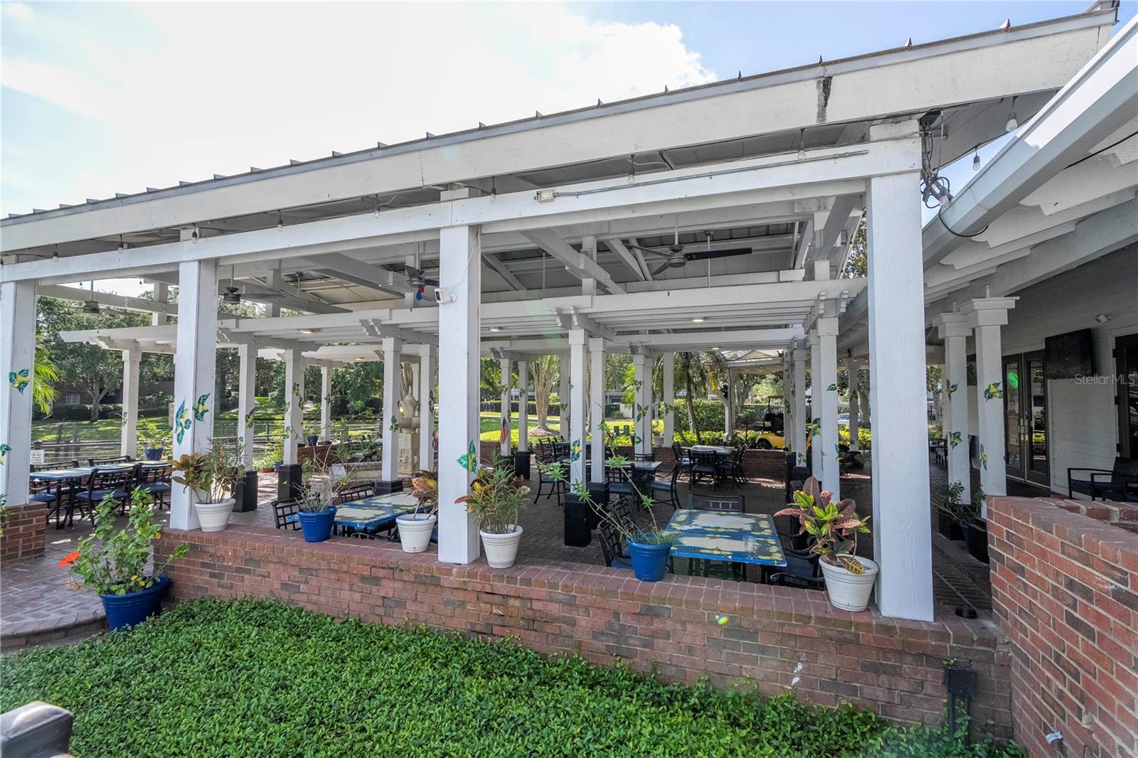 BELMONT/PK CENTRAL CONDO - Residential