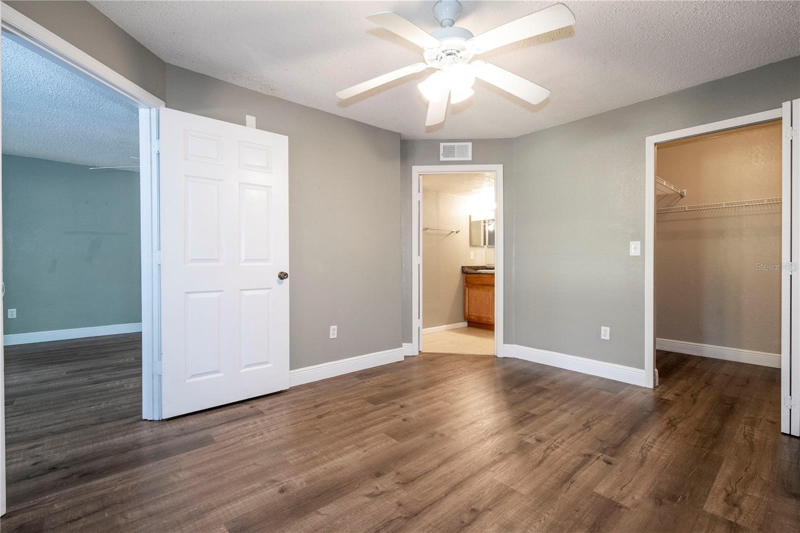 BELMONT/PK CENTRAL CONDO - Residential