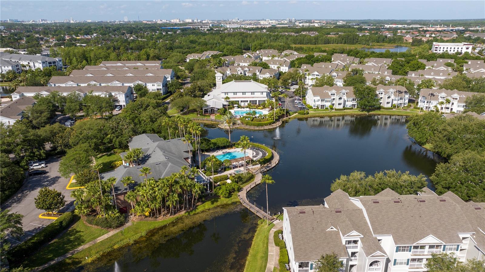 BELMONT/PK CENTRAL CONDO - Residential