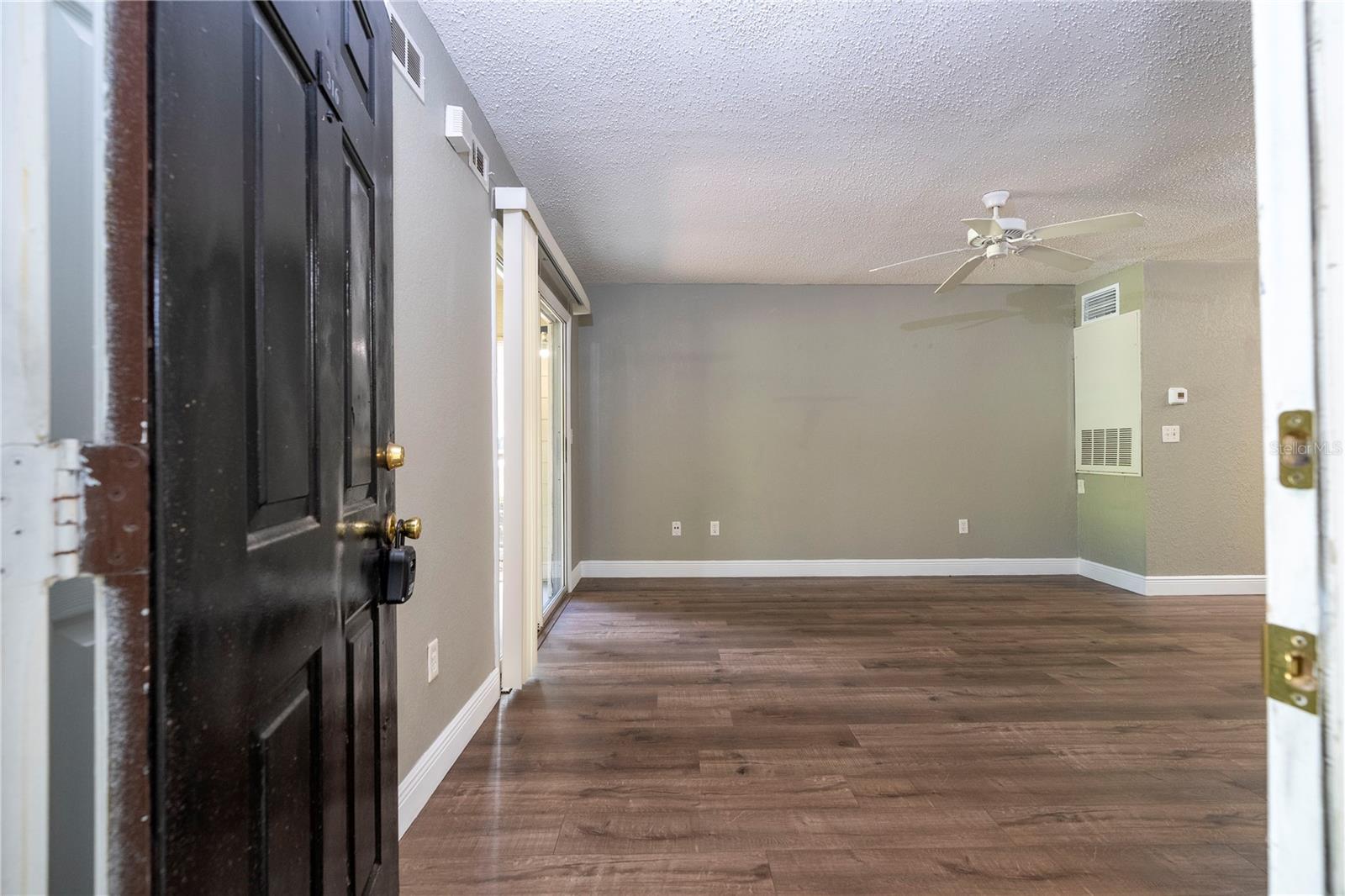 BELMONT/PK CENTRAL CONDO - Residential