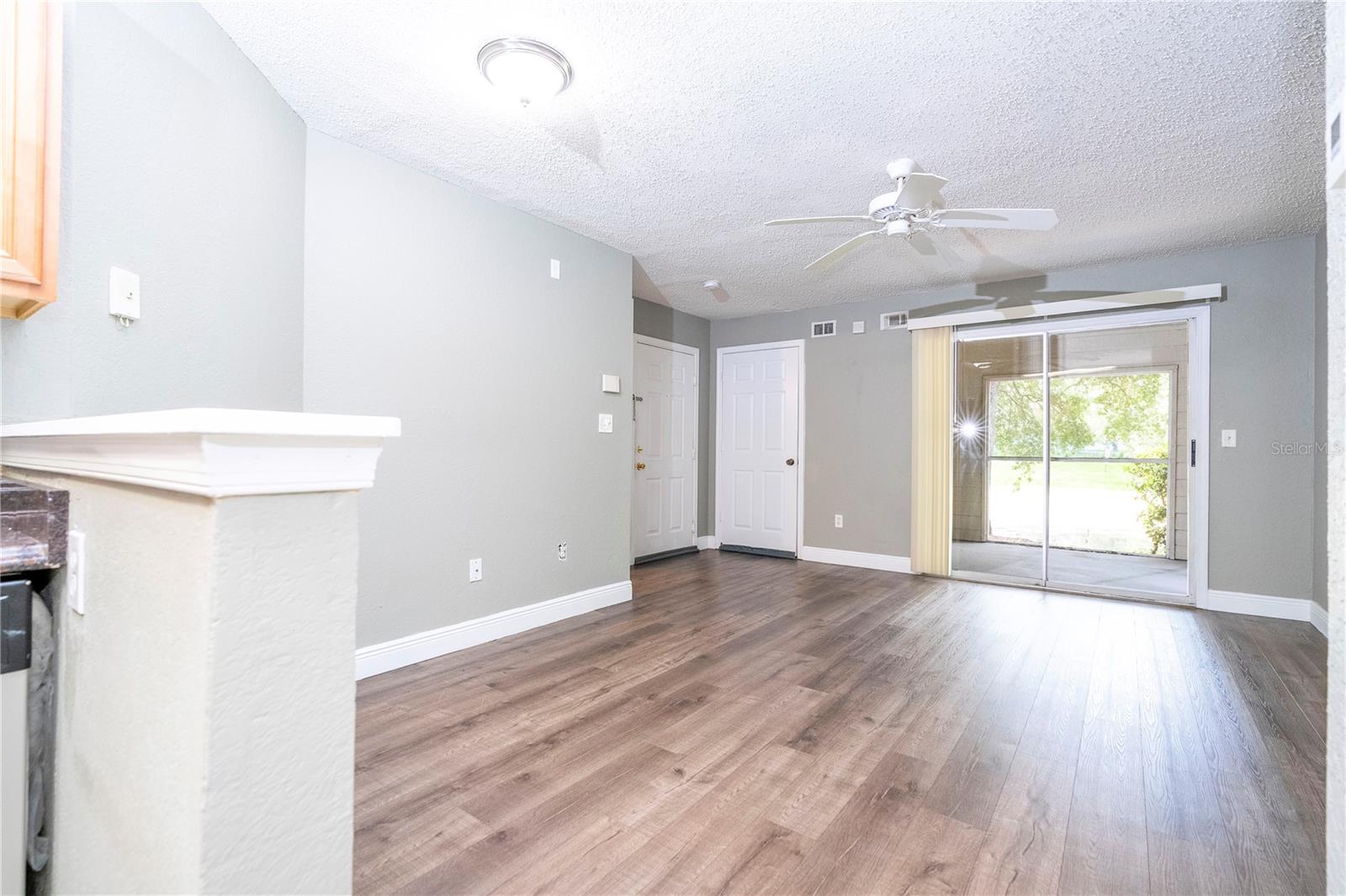 BELMONT/PK CENTRAL CONDO - Residential