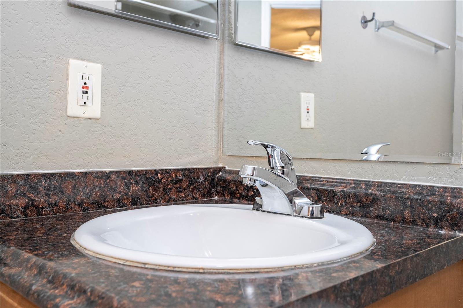 BELMONT/PK CENTRAL CONDO - Residential