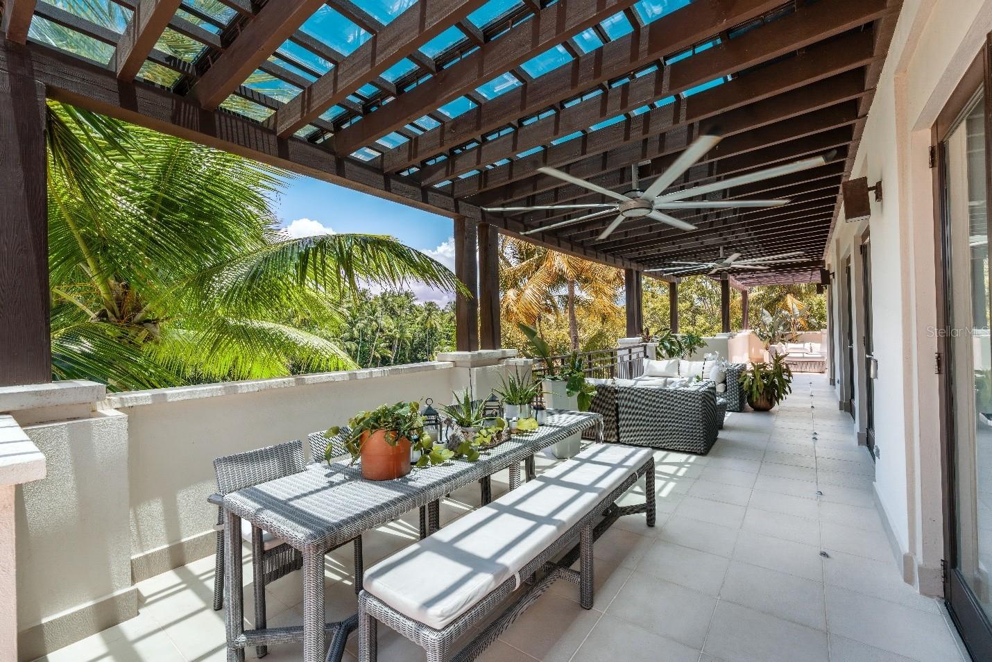 LAS VERANDAS CONDOMINIUM - Residential