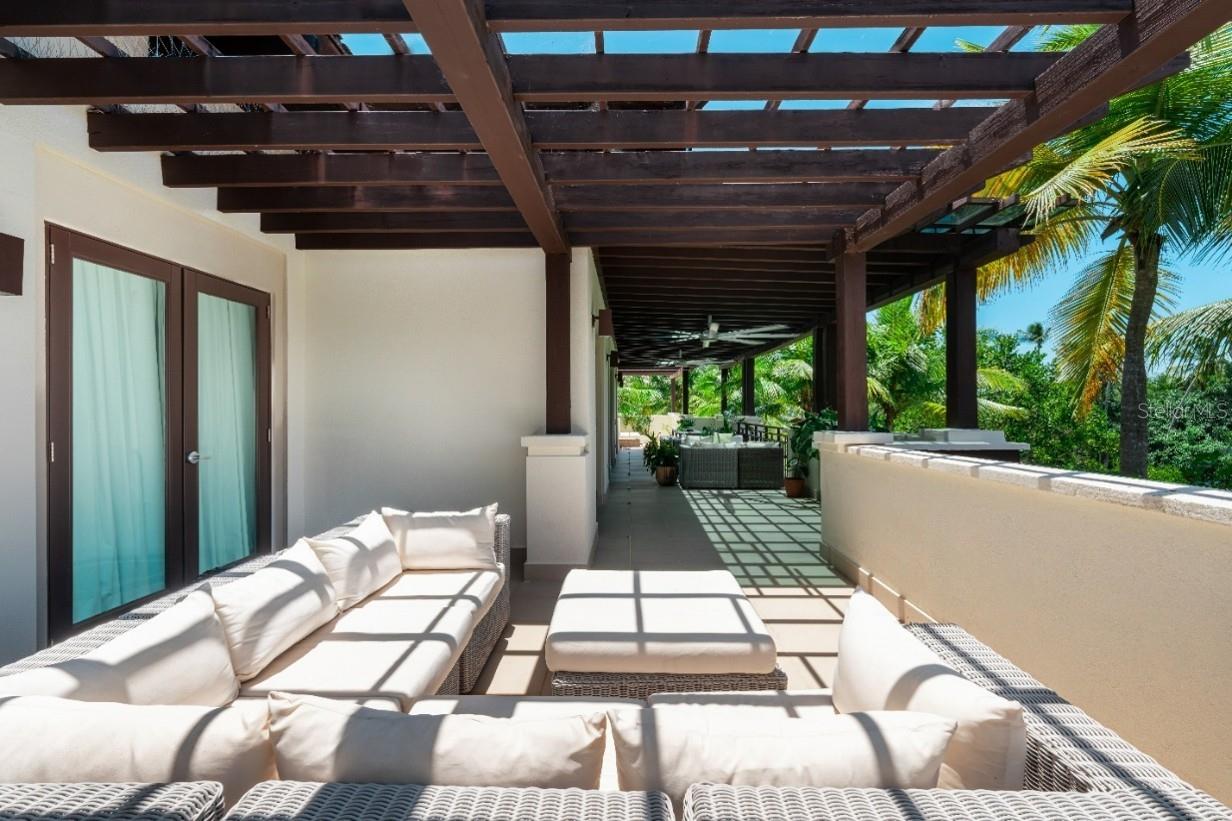LAS VERANDAS CONDOMINIUM - Residential