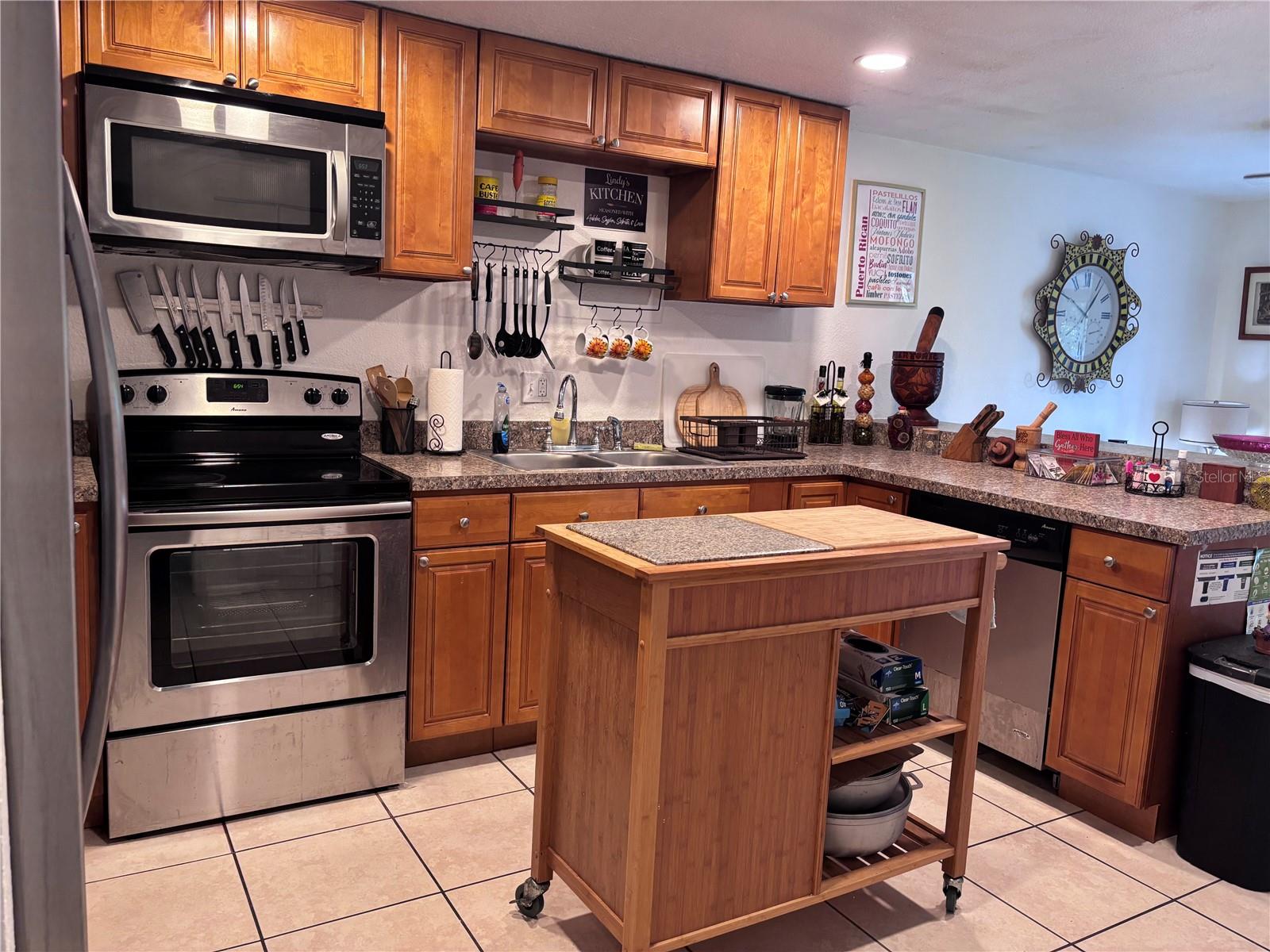 TIMBERLANE SUB UNIT 1 - Residential