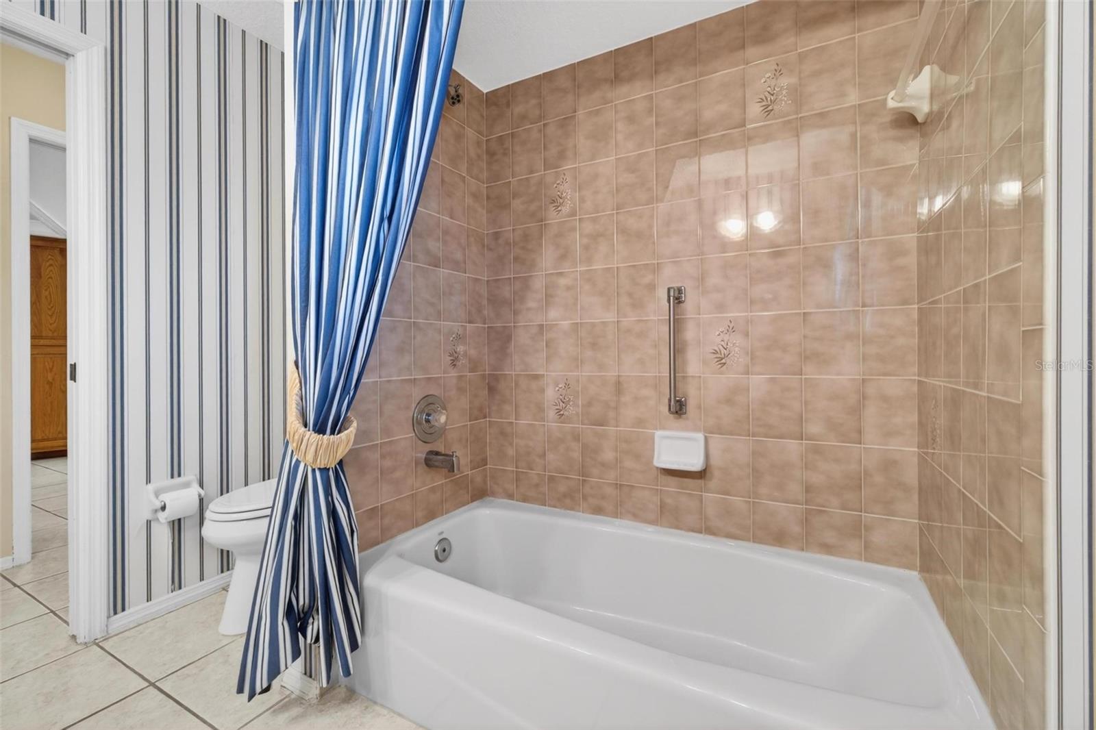 COLLINS ESTATES PH III - Residential