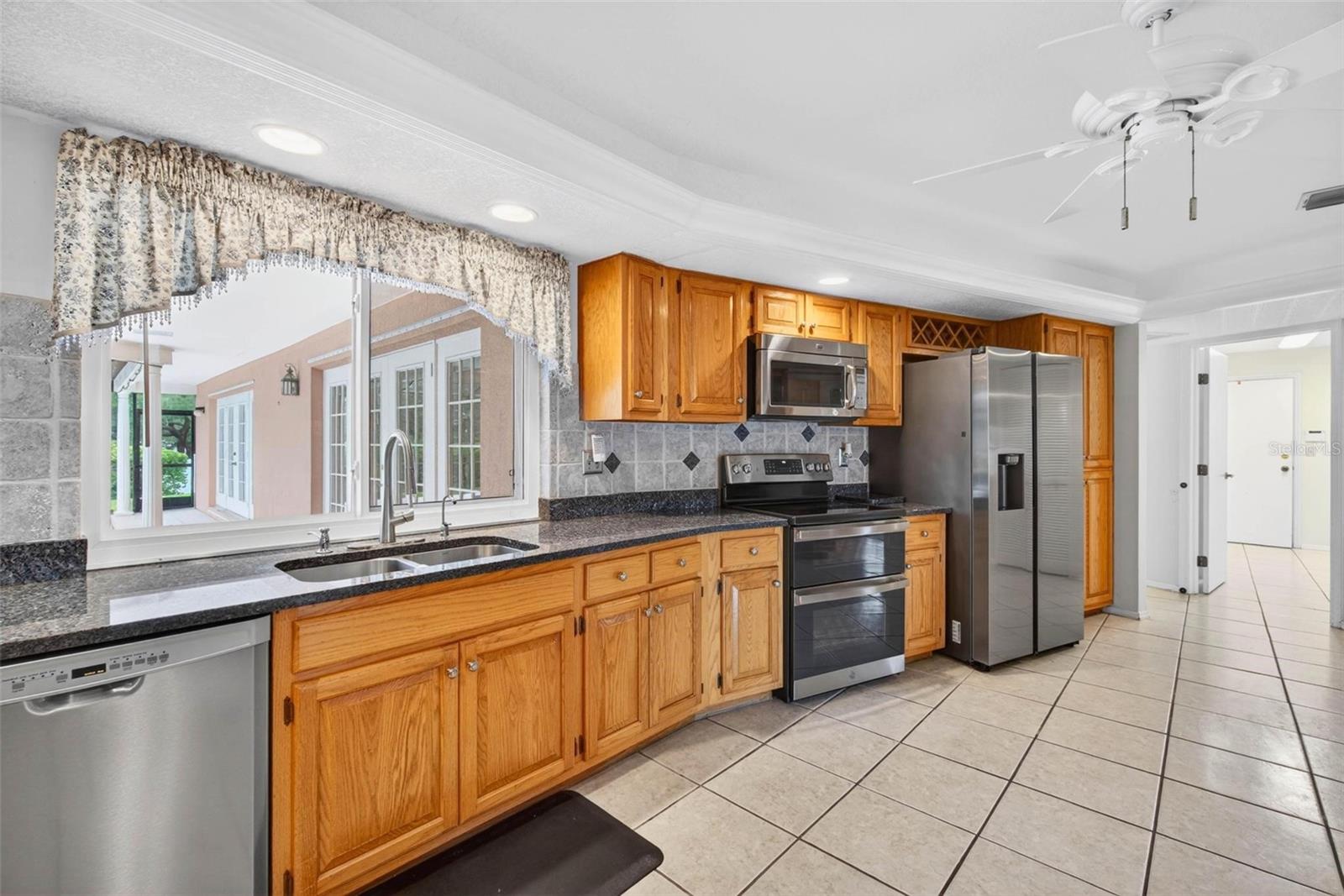 COLLINS ESTATES PH III - Residential