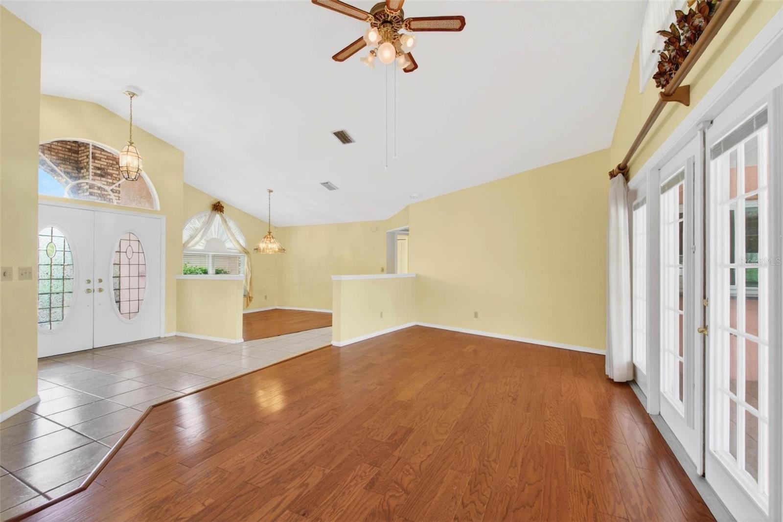 COLLINS ESTATES PH III - Residential