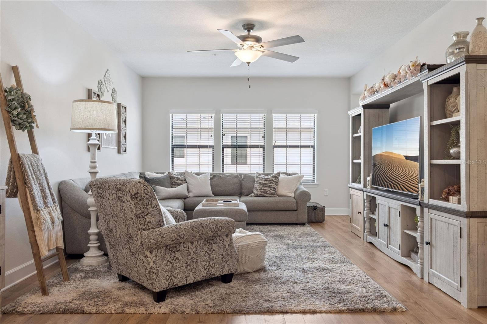 SEMINOLE CROSSING TOWNHOMES - Residential