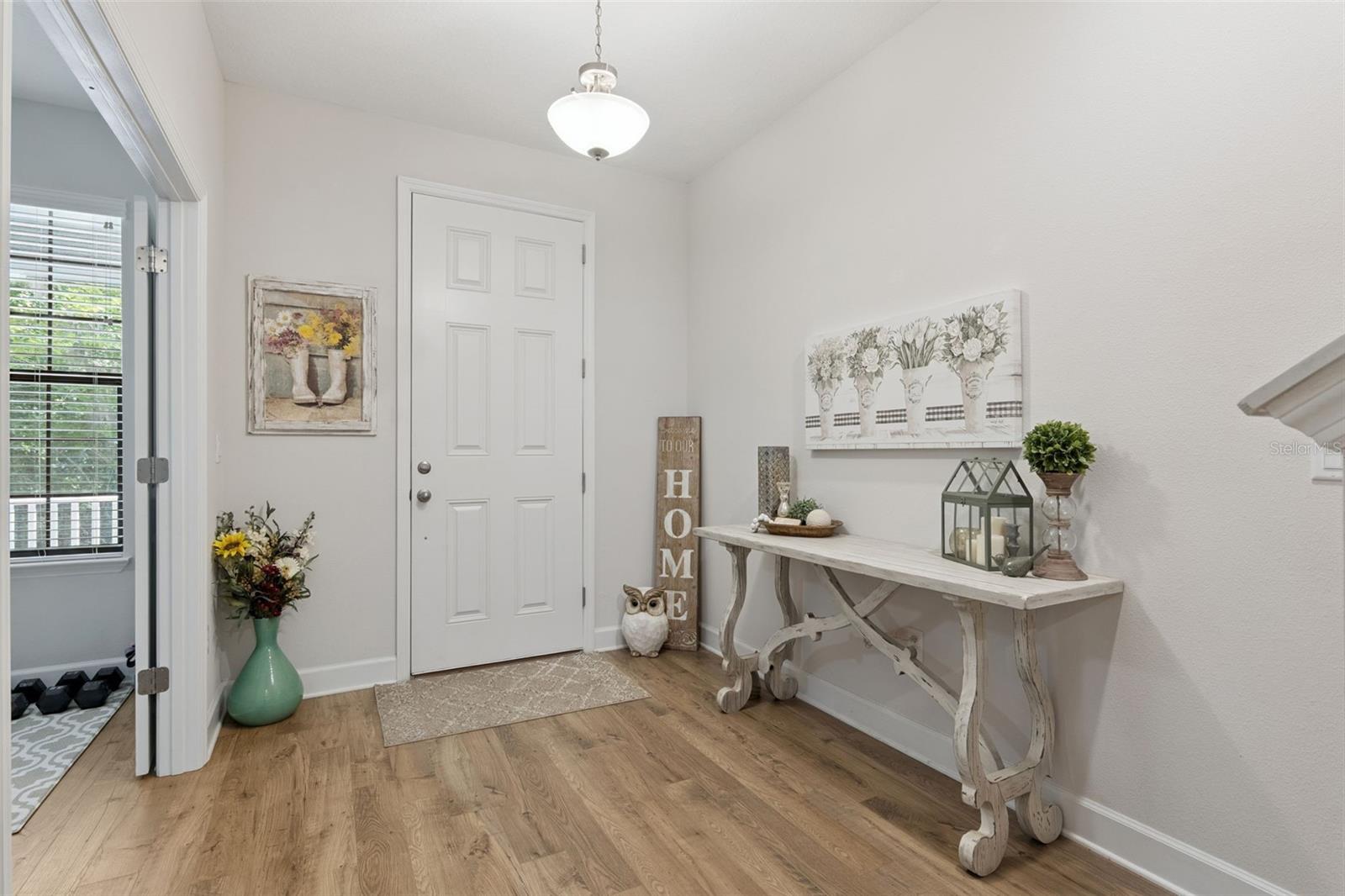 SEMINOLE CROSSING TOWNHOMES - Residential