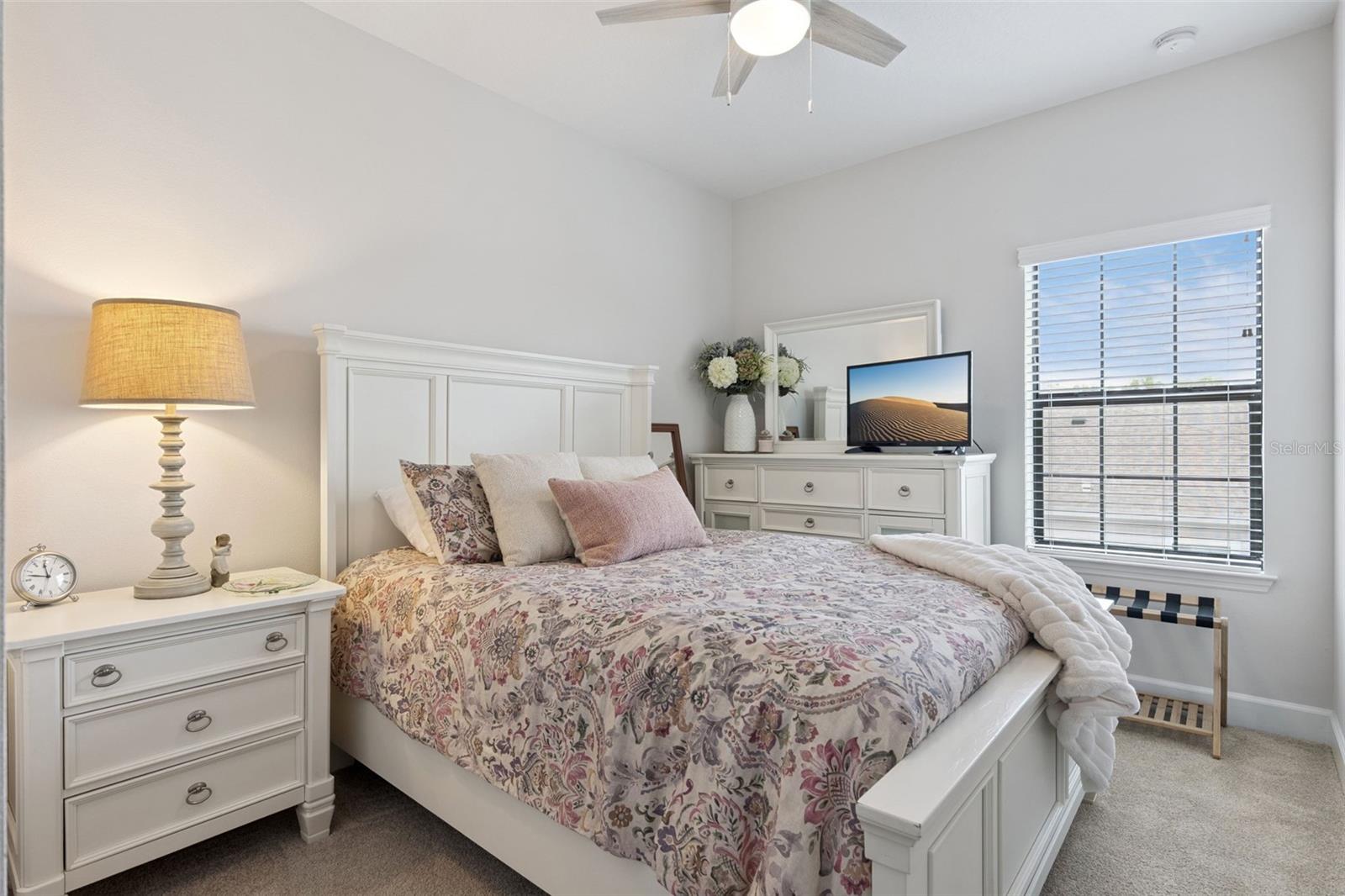 SEMINOLE CROSSING TOWNHOMES - Residential