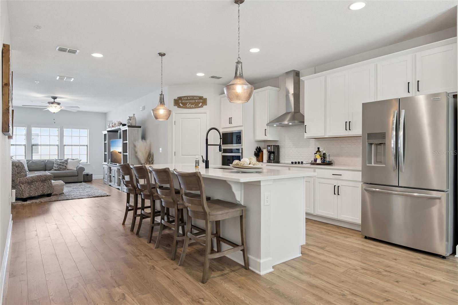 SEMINOLE CROSSING TOWNHOMES - Residential