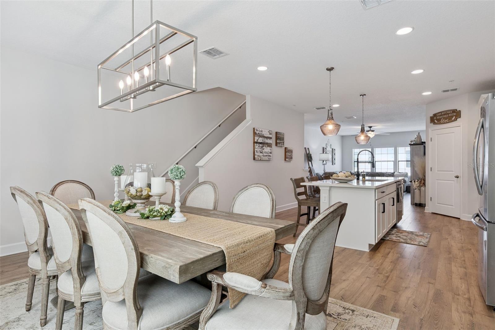 SEMINOLE CROSSING TOWNHOMES - Residential
