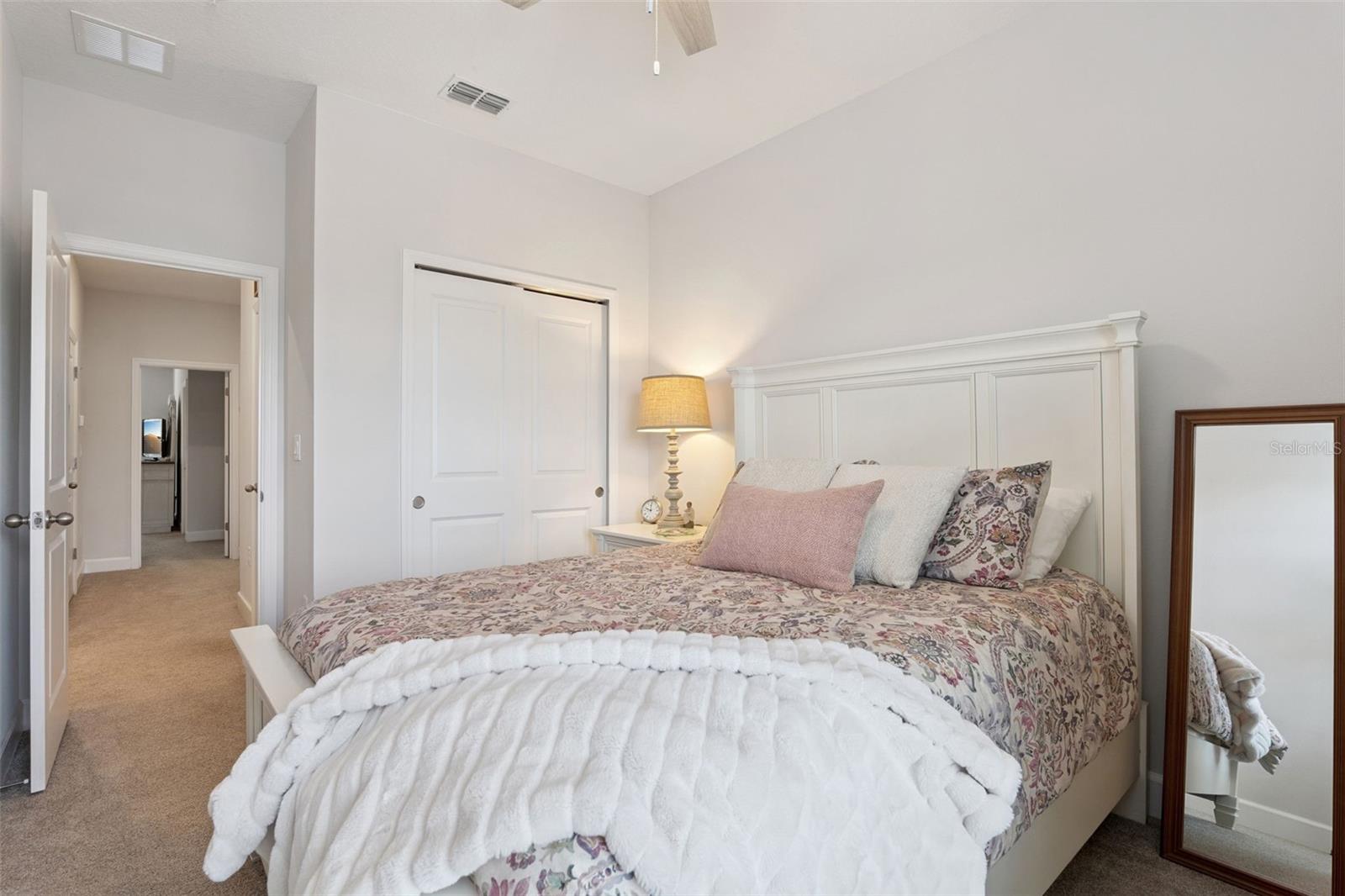 SEMINOLE CROSSING TOWNHOMES - Residential