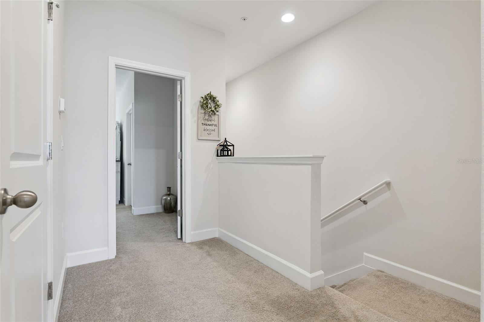 SEMINOLE CROSSING TOWNHOMES - Residential