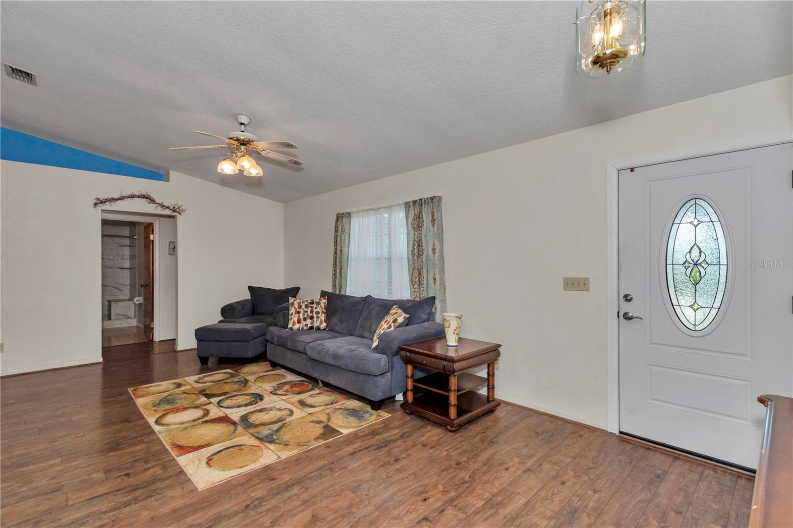 LAKE & FOREST CLUB - Residential