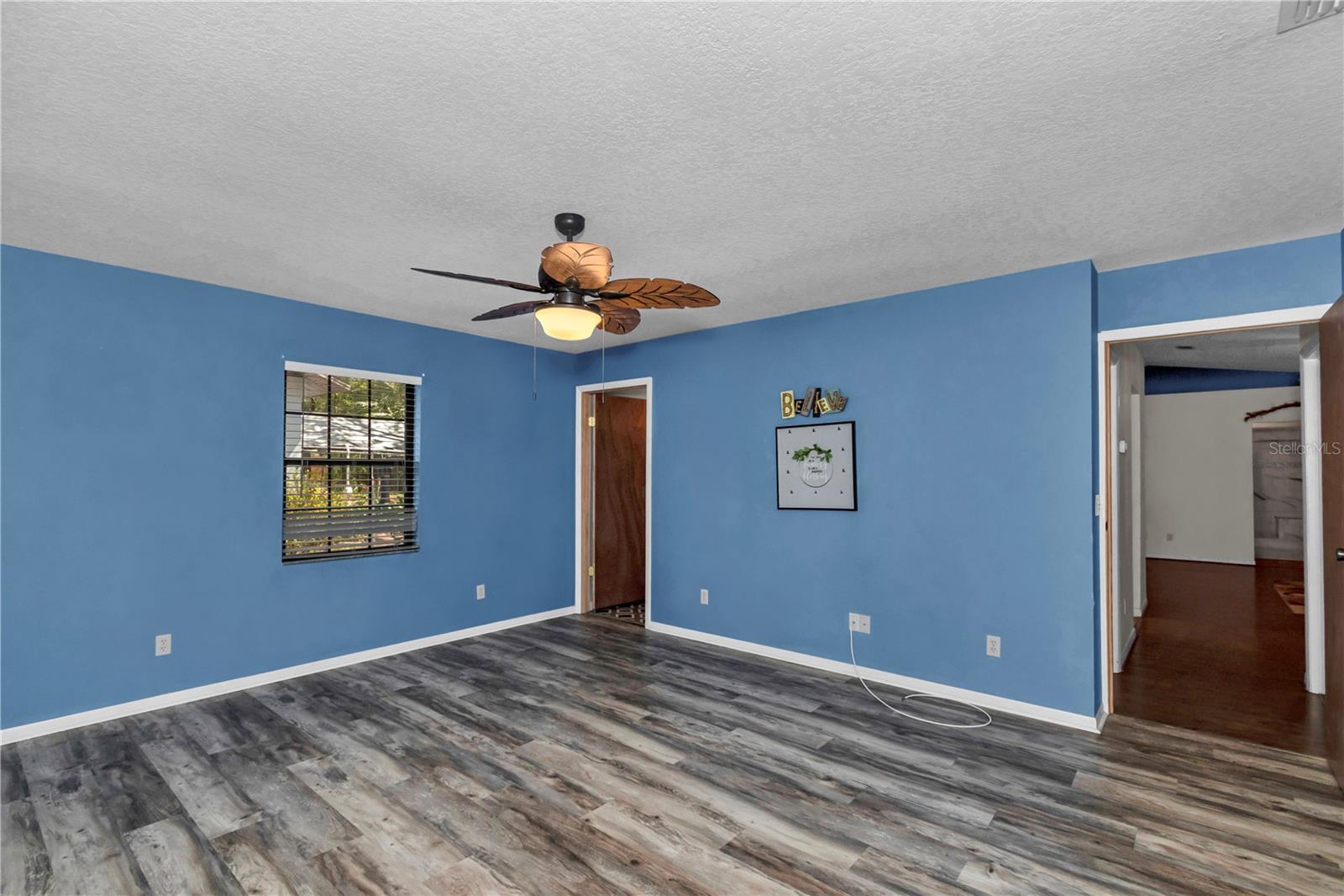 LAKE & FOREST CLUB - Residential