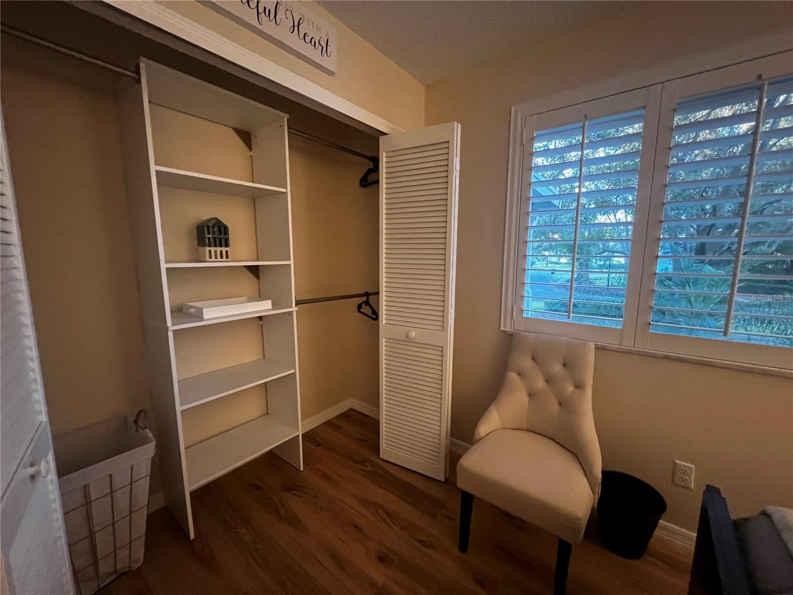 COACH HOMES AT ERROL ESTATES - Residential