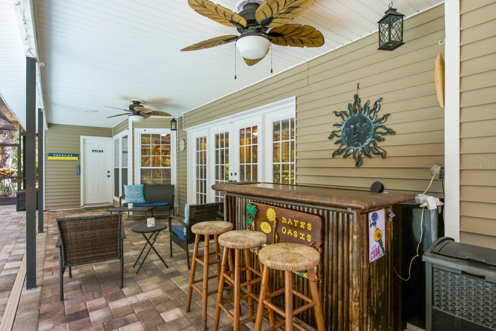 SPANISH OAKS - Residential