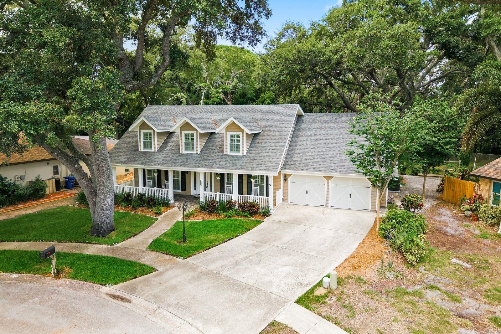 SPANISH OAKS - Residential